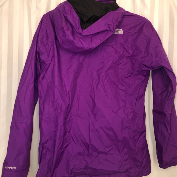 Purple North Face rain jacket - Picture 2 of 2